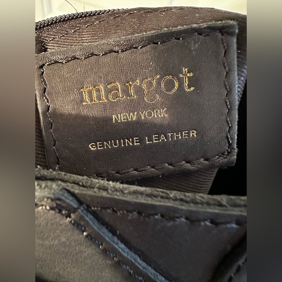 MARGOT Black Genuine Leather Chevron Hobo Bag Purse Adjustable Strap North/South - Picture 12 of 16